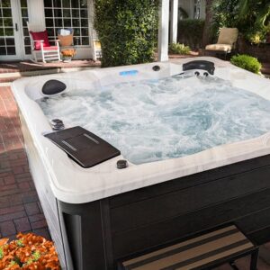 MINIBASENY SPA / JACUZZI®