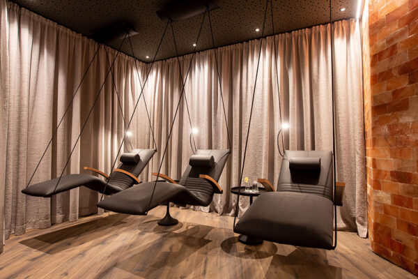 leżanka relaksacyjna diva-relax swing zawieszona w powietrzu